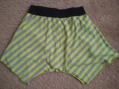 Girl's Monster High Gray And Yellow Skort Size Small 6/6X • $6