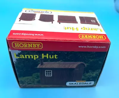 Hornby Skaledale R8585 Oo Gauge Model Railway Building – Lamp Hut – Boxed • £10.99