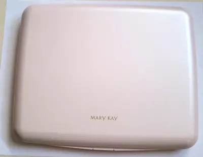 Mary Kay Color Palette Refillable Compact Case Pink • $8