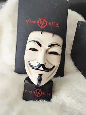 $1500 • Buy Original V For Vendetta Mask Movie Prop Replica DC Direct #452 Of 500 ..