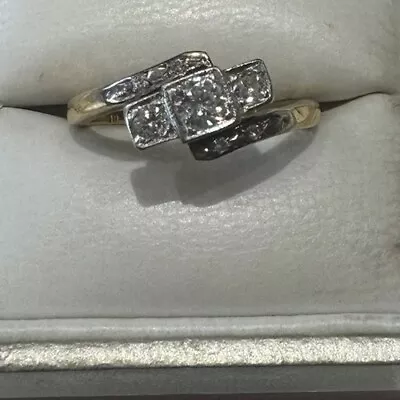 Vintage 18ct Yellow Gold And Platinum Diamond Ring￼ • £450