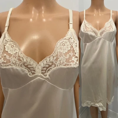 $5 • Buy VINTAGE IVORY SILKY NYLON & LACE LINGERIE FULL SLIP DRESS Sz 40