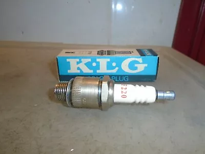 Vintage Nos Klg Motorcycle Spark Plugs F220 F 220 Triumph Bsa Norton • $7.99