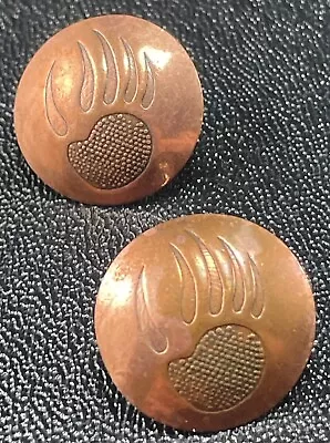 Vintage Etched Bear Claw Copper Earrings • $4.99