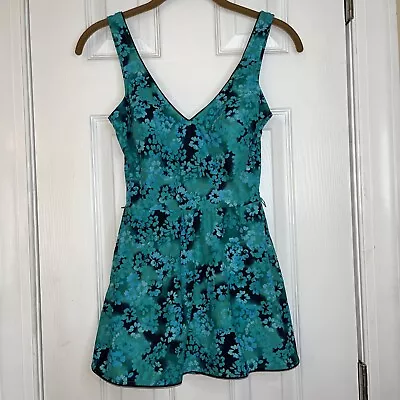 Gabar Swimwear Size 8 Green With Flowers • $18.66