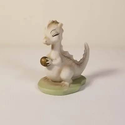 $17.79 • Buy Ceramic Dragon 3  Figurine Miniature Figure No Wings Holding Ball / Egg Vintage