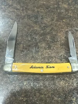 Vintage Yellow Handle Tree Brand 2 Blade Arkansas Lion Logo Knife (i) • $28.50