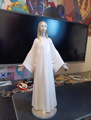 Vintage Jesus Llladro Statue Porcelin Amazing Detail Beautiful Antique Figurine • $282