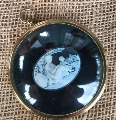 Vintage Cameo Miniature World Of Peter Bates Mother & Child Navy Colour 3  Diam • £20