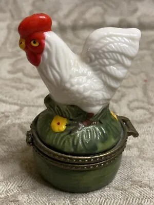 Cute Small Porcelain CHICKEN/ROOSTER Hinged Trinket Dish Pre-owned • $9.99