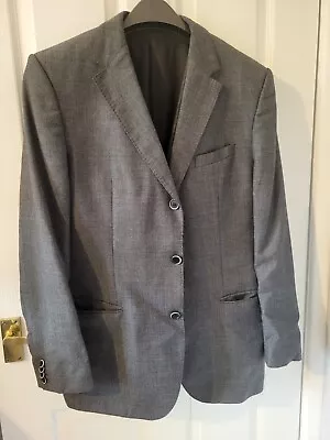 Hugo Boss 3 Piece Suit • £50