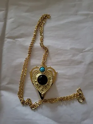 Vintage Metropolitan Museum Of Art Goldtone Heart 30 Inch Necklace • $25