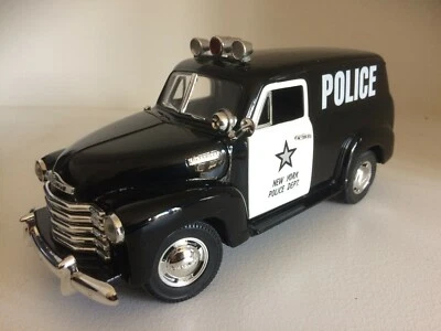 £50 • Buy Mira 1950 Chevy New York Police Vehicle E 1/18 Die Cast Metal Length 24.5cms 