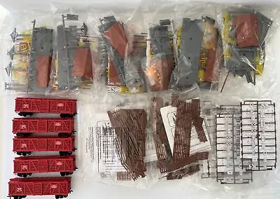 HO LOT/23 Scale RR Signs Livestock Freight Cars Pikesville Junction Stock Pen • $39.99