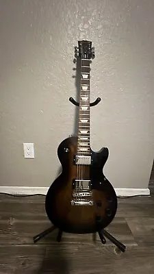 Gibson Les Paul Studio Electric Guitar - Smokehouse Burst • $510