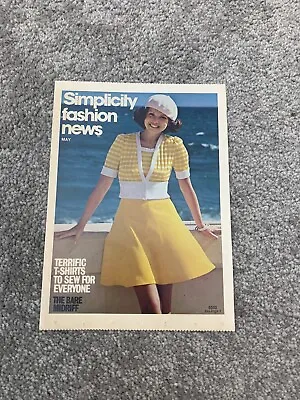 Simplicity May 1974 Fashion News Brochure Booklet T Shirts Bare Midriff Knits • $15