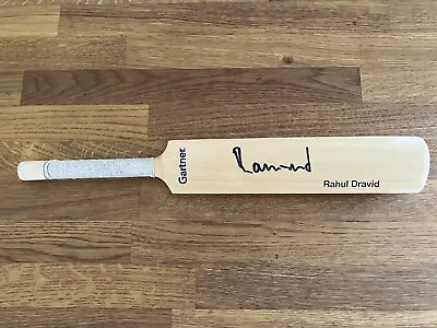 Rahul Dravid - The Wall.  Hand Signed Mini Bat. India Cricket 🇮🇳 • $175