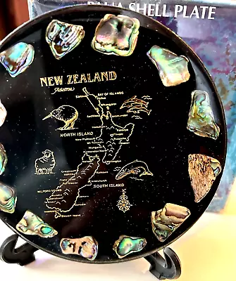 Vintage New Zealand Souvenir Black Shell Plate Kiwi Map Paua Abalone Shell 5  • £44.50