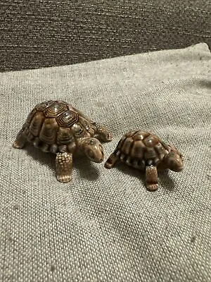 Vintage Ceramic/Porcelain Wade Brown Tortoise / Turtle Figurines X2 • £3.99