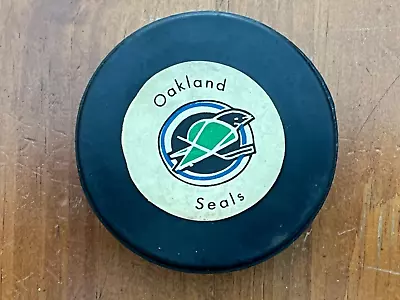 Vintage Oakland Seals Hockey Puck Rawlings Official Size NHL CANADA 60's - 70's • $19.99