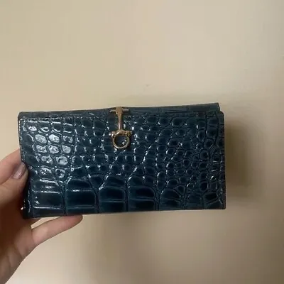 Vera Pelle Long Leather Crocodile Wallet In Deep Midnight Blue • $60