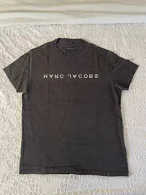 Marc Jacobs Mens Upside Down Logo Short Sleeve T-Shirt | Black | Extra Large XL • £10