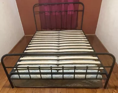 $25 • Buy Queen Size Bed Frame Used