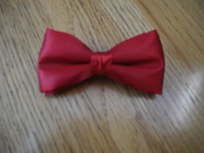 $2 • Buy New  Boys Bow Ties Red Satin Solid/made In The Usa