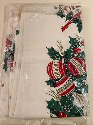 $35.99 • Buy NIP   VINTAGE 52  X 70   Vtg Christmas Tablecloth MCM TWISTED CANDLE