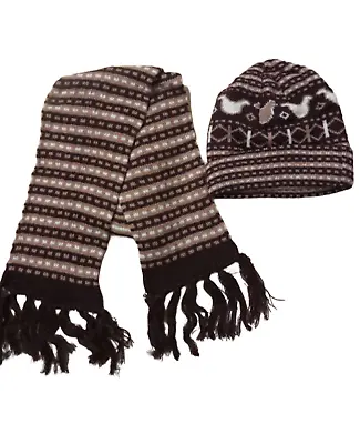 Hat And Scarf Set For Man And Women In Combination Of Coffee Browen And White. • £11.99