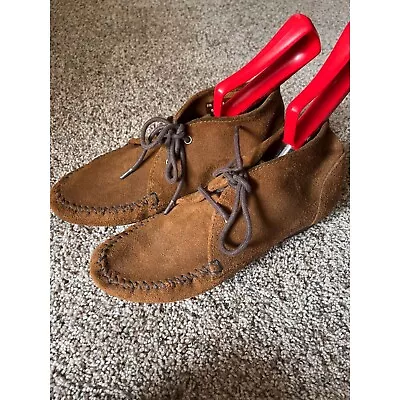 Minnetonka Moccasin Chukka Ankle Boot Women's Size 8.5 Brown Suede Leather Shoes • $25