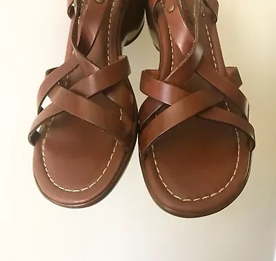 Women's Sandals Leather  Montego Bay Club MINT CONDITION Size 7 • $21.50