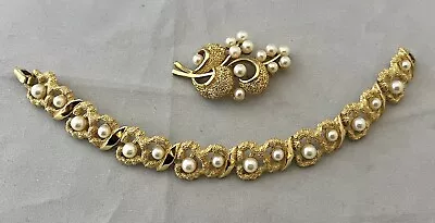 Vintage Trifari Bracelet And Pin Gold-Tone With Pearls  • $26