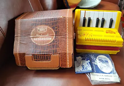 Vintage 1950s  Emenee Plastic Keyboard Accordion Original Box & Instructions 7  • $25.44