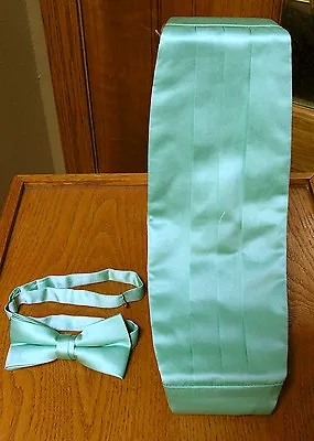 Cummerbund And Bow Tie Mint Seafoam Matte Satin Tuxedo Formal Rental Grade Retro • $6.98