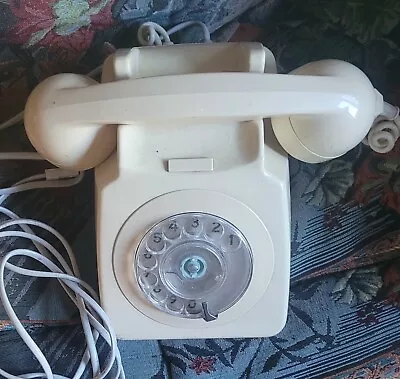 1970s. Vintage BT Rotary Telephone Cream Colour  Retro Style.  Clean  Condition. • £12