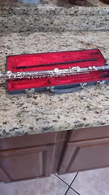 Yamaha Brand Flute W/ Hard Case TFL 225S. Made In Japan • $185