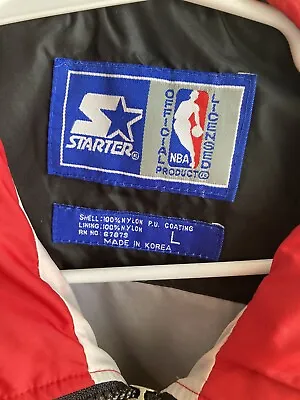 Vintage 90’s Chicago Bulls Starter Zip Windbreaker Basketball Jacket Size L • $65