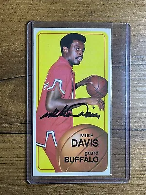 Mike Davis Signed 1970-71 Topps Card  • $29.99