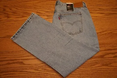 NWT WOMEN'S LEVI JEANS Multiple Sizes Middy Ankle Bootcut Mid Rise Premium $108 • $44.99