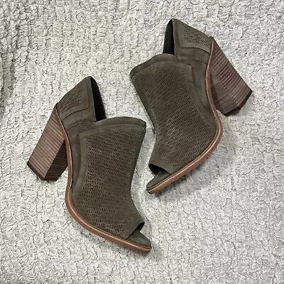 Vince Camuto Women’s 9 M Taupe Brown Suede Open Toe Heels Booties Ankle Boots • $44