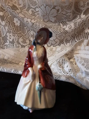 £18 • Buy  Vintage Royal Doulton Figurine 'the Paisley Shawl' Hn 1988