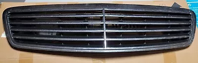 Mercedes Benz W220 S Class OEM Chrome Front Center Grille A220 880 0383  • $45