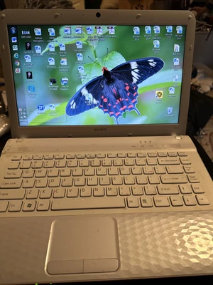 $200 • Buy Laptop SONY VAIO E SVE15113FJW Used Bluetooth Windows10 Silver Portable Type
