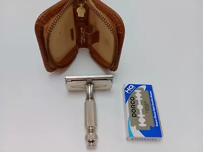 Vintage Gillette Travel Razor With Case Made In W Germany • $19.99