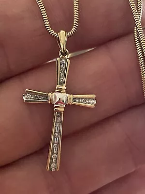 9ct Gold 0.13ct Diamond Cross Pendant & 9ct Gold Round Snake Chain Necklace • £300