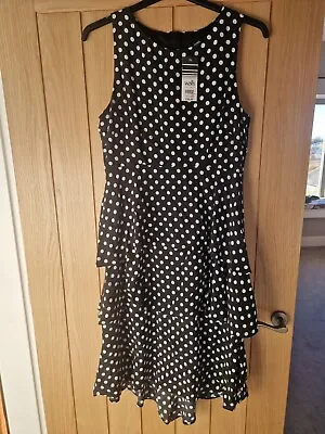 NWT Wallis Sleevless Tiered Black & White Polka Dot Midi Dress Sz 14 • £9.99