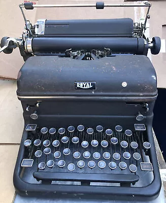 Vintage Royal Typewriter • $49.99