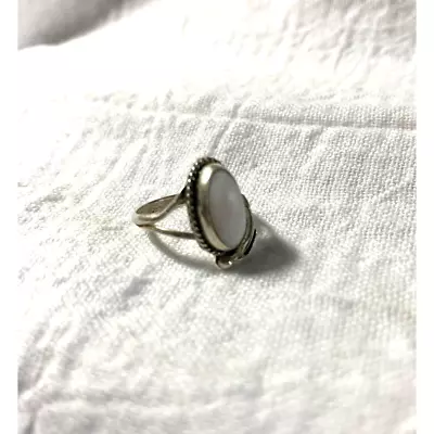 Rare Vintage Sterling Silver White Stone Ring Size 4.5 • $28