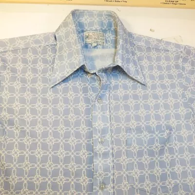 VINTAGE KMART 100% POLYESTER GROOVY KNIT DRESS SHIRT Mens 16 100% Polyester  • $30.75